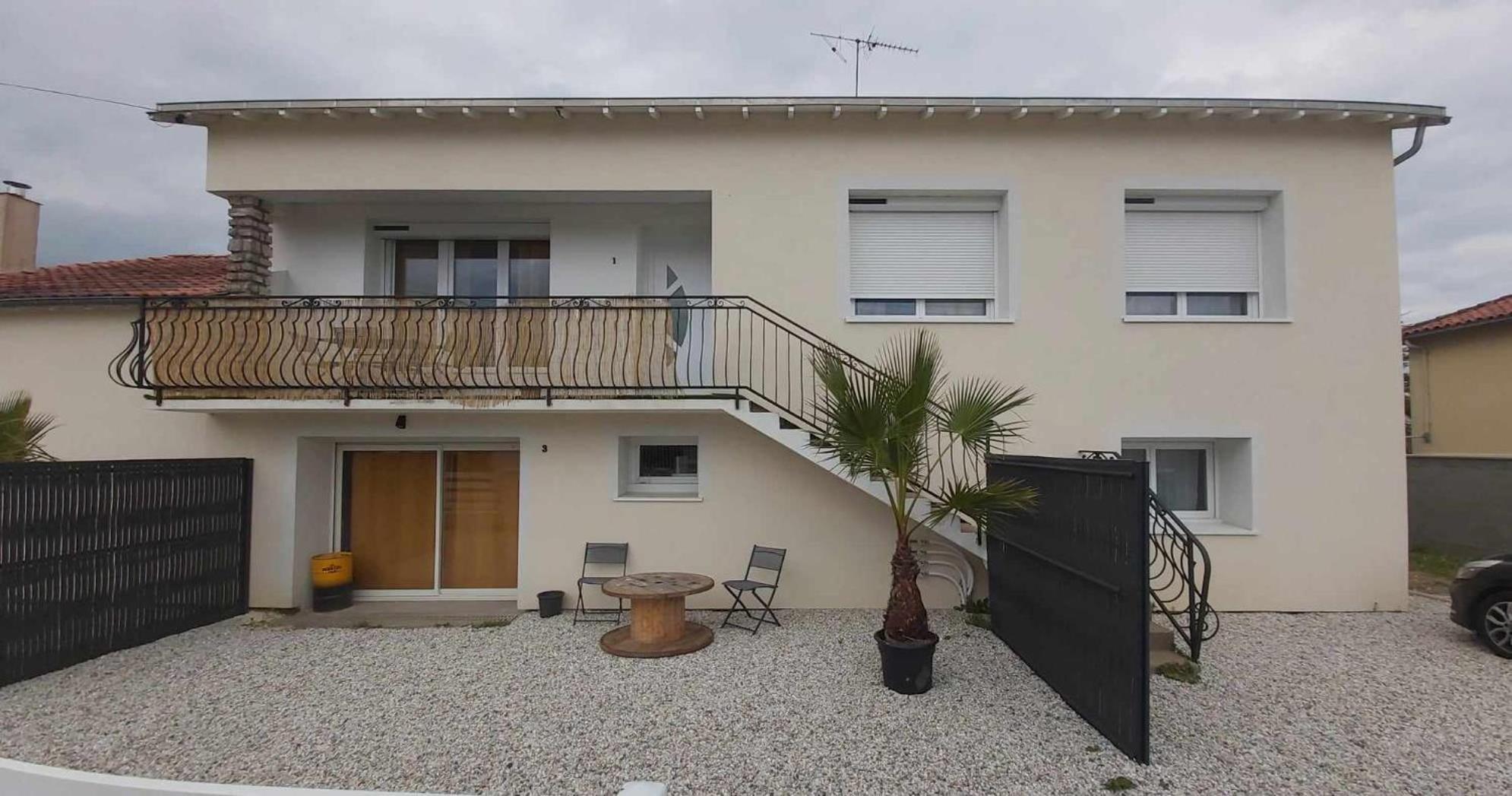 Le Lion D'Or Bessines Exterior foto